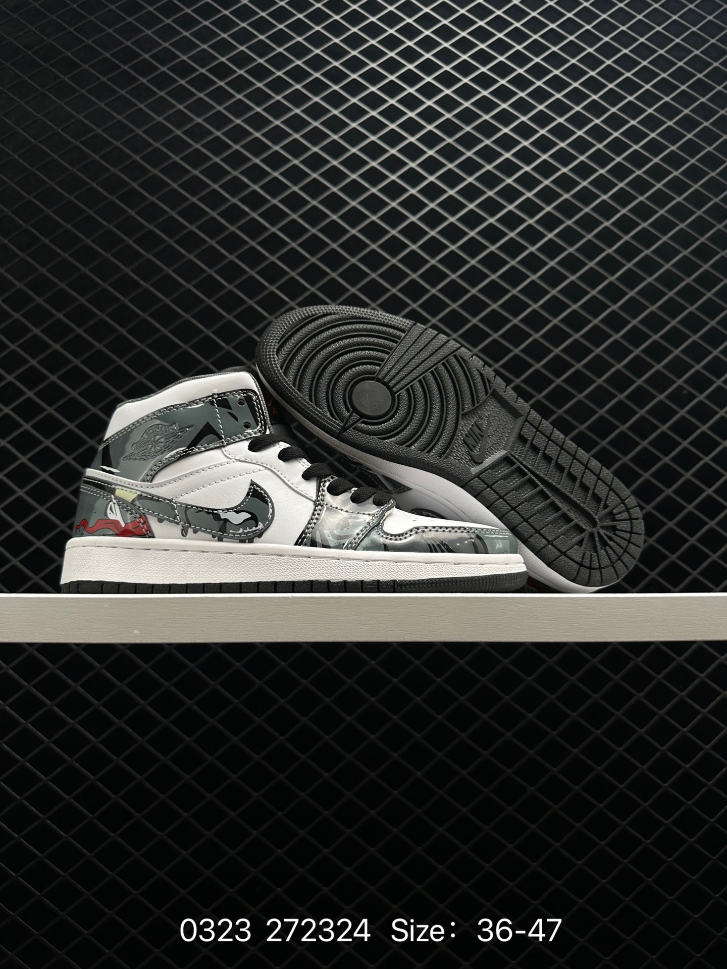 Air Jordan 1 Mid WMNS